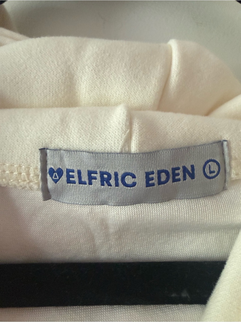 Aelfric Eden Cream Hoodie with Pink Star Appliqués and Peach Chest Panel - Picture 6 of 6